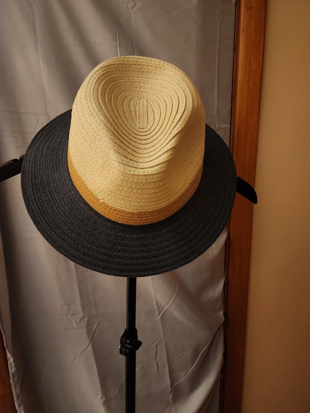 Time and Tru Two-Tone Straw Fedora in Black, Natural and Tan